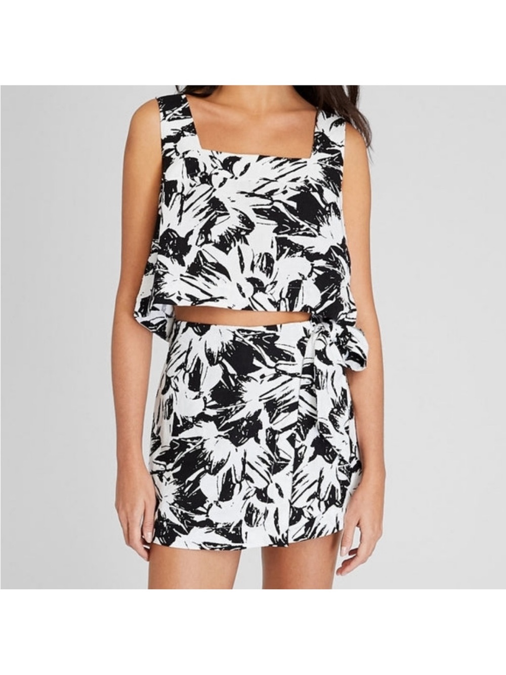 Club Monaco Sarong Style Linen Mini Skort
